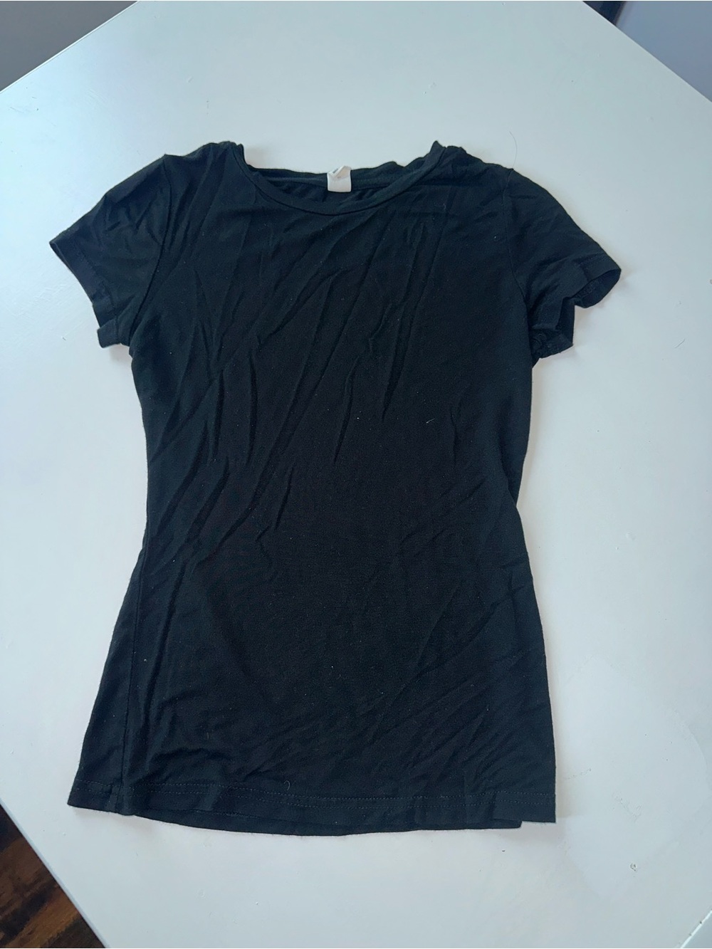 Amazon Black Short Sleeve Women's Tee